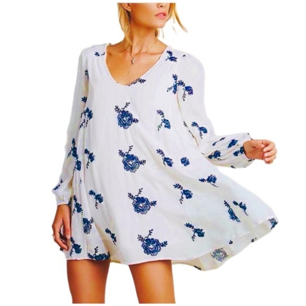 Free People Emma's Embroidered Boho Mini Dress White Blue Medium